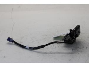Used Tailgate lock mechanism Toyota Prius (ZVW3) 1.8 16V Price on request offered by Gebr Opdam B.V.