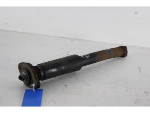 Used Front shock absorber, right Smart Cabrio 0.6 Turbo i.c. Price on request offered by Gebr Opdam B.V.