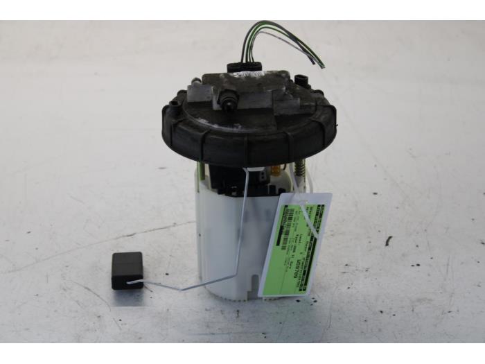 Gebrauchte Benzinpumpe Peugeot 207/207+ (WA/WC/WM) 1.6 16V GT THP Preis € 20,00 Margenregelung angeboten von Gebr Opdam B.V.