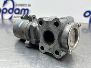 AGR Ventil van een Toyota Corolla Verso (R10/11) 2.2 D-4D 16V Cat Clean Power 2007