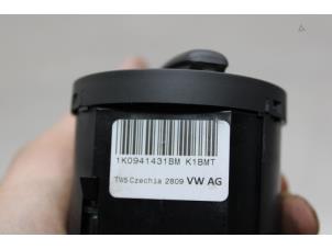 Gebrauchte Licht Schalter Volkswagen Caddy IV 2.0 TDI 102 Preis € 15,00 Margenregelung angeboten von Gebr Opdam B.V.
