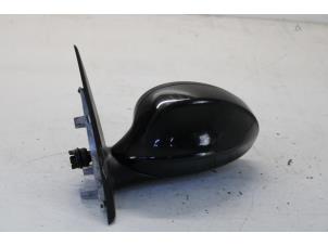 Used Wing mirror, left BMW 3 serie (E90) 320i 16V Price on request offered by Gebr Opdam B.V.