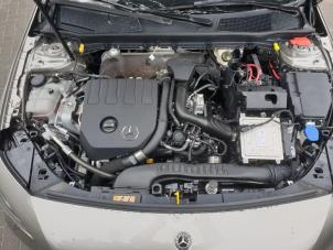 Używane Skrzynia biegów Mercedes A (177.0) 1.3 A-160 Turbo 16V Cena € 1.000,00 Procedura marży oferowane przez Gebr Opdam B.V.