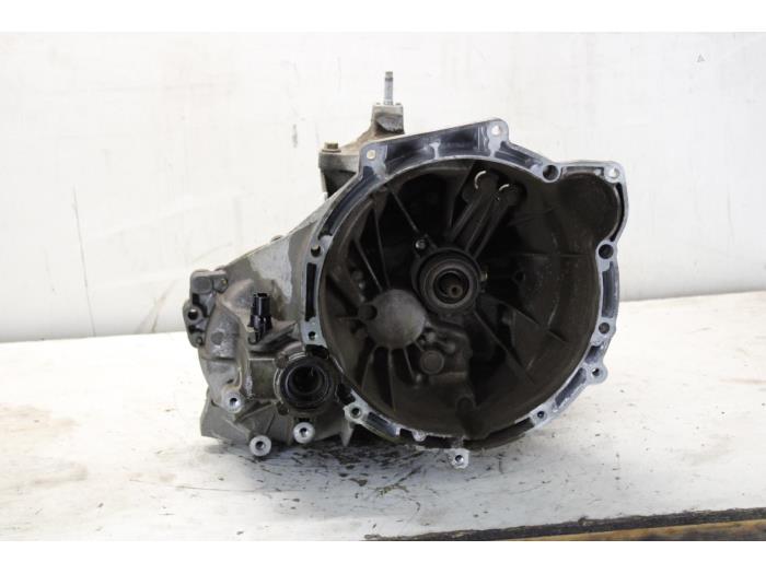 Usagé Boîte de vitesse Ford Fiesta 5 (JD/JH) 1.25 16V Prix € 106,00 Règlement à la marge proposé par Gebr Opdam B.V.