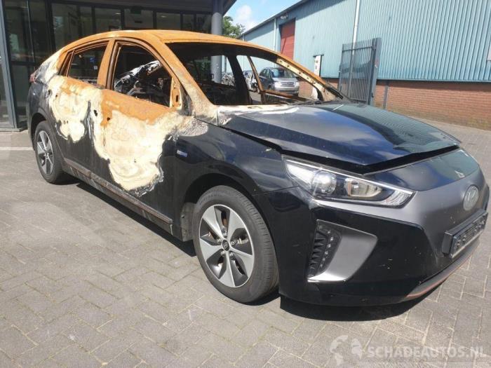 Usados Subchasis Hyundai Ioniq EV Precio € 128,00 Norma de margen ofrecido por Gebr Opdam B.V.