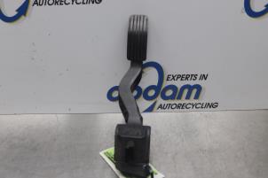 Used Throttle pedal position sensor Citroen C4 Berline (LC) 1.6 16V Price € 35,00 Margin scheme offered by Gebr Opdam B.V.
