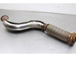 Used Exhaust front section Peugeot 5008 II (M4/MC/MJ/MR) 1.6 THP 16V Price on request offered by Gebr Opdam B.V.