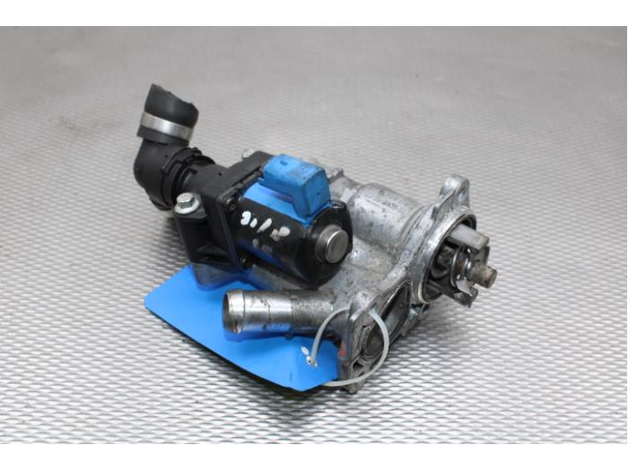 Thermostat housing Ford Focus III Wagon 1.6 SCTi 16V BM5G9K476AA JQDB