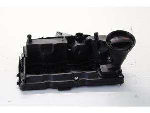 Usados Tapa de válvulas Seat Ibiza ST (6J8) 1.2 TDI Ecomotive Precio de solicitud ofrecido por Gebr Opdam B.V.