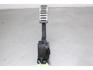 Used Accelerator pedal Skoda Fabia Price € 20,00 Margin scheme offered by Gebr Opdam B.V.