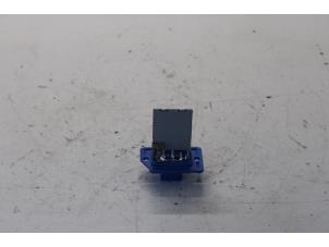 Used Heater resistor Kia Picanto (TA) 1.0 12V Price € 30,00 Margin scheme offered by Gebr Opdam B.V.