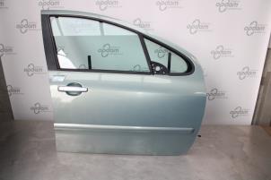 Used Front door 4-door, right Peugeot 307 SW (3H) 1.6 16V Price € 100,00 Margin scheme offered by Gebr Opdam B.V.