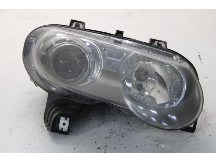 Używane Reflektor prawy Rover 75 1.8 16V Classic Cena na żądanie oferowane przez Gebr Opdam B.V.