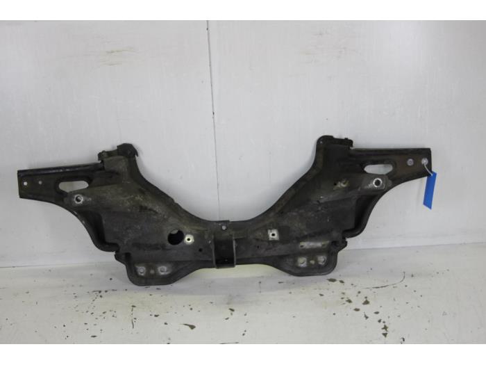 Subframe from a Renault Twingo (C06) 1.2 16V Quickshift 2007