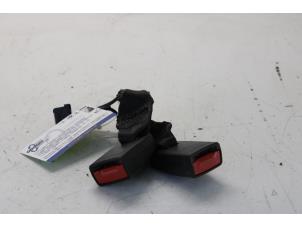 Used Rear seatbelt buckle, left Opel Karl 1.0 12V Price on request offered by Gebr Opdam B.V.