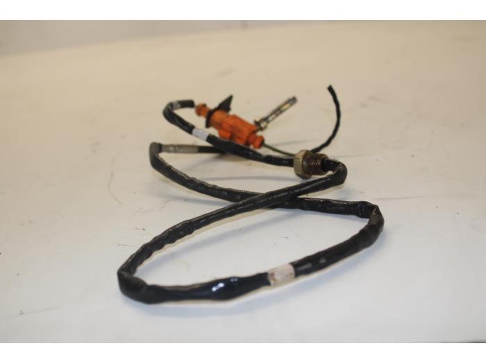 Begagnade Partikelfiltersensor Volkswagen Polo V (6R) 1.2 TDI 12V BlueMotion Pris på förfrågan erbjuds av Gebr Opdam B.V.