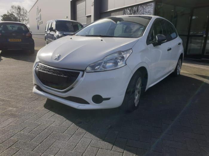 Gebrauchte Getriebe Peugeot 208 I (CA/CC/CK/CL) 1.6 Blue HDi Preis € 298,00 Margenregelung angeboten von Gebr Opdam B.V.