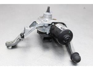 Used Front wiper motor Ford B-Max (JK8) 1.0 EcoBoost 12V 100 Price on request offered by Gebr Opdam B.V.