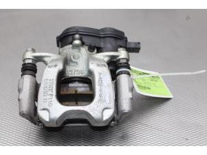 Used Rear brake calliper, left Fiat 500X (334) 1.0 FireFly Turbo 120 12V Price € 150,00 Margin scheme offered by Gebr Opdam B.V.