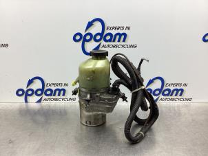 Used Power steering pump Opel Zafira (M75) 1.8 16V Ecotec Price € 75,00 Margin scheme offered by Gebr Opdam B.V.