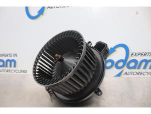 Used Heating and ventilation fan motor BMW 1 serie (F20) 118d 2.0 16V Price € 80,00 Margin scheme offered by Gebr Opdam B.V.
