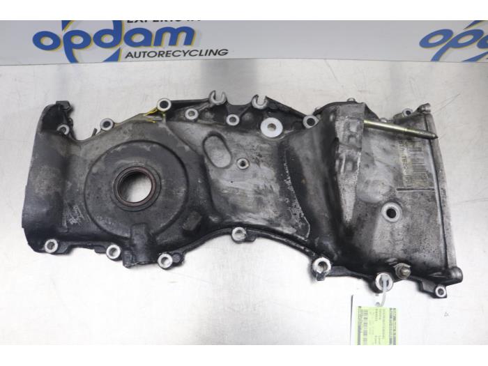 Usagé Couvercle de distribution Toyota Avensis Prix sur demande proposé par Gebr Opdam B.V.