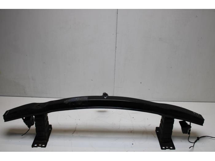 Front bumper frame from a BMW 3 serie Touring (E91) 330Xi 24V 2006