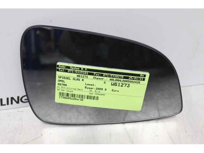 Mirror glass, right from a Opel Astra H GTC (L08) 1.6 16V 2009