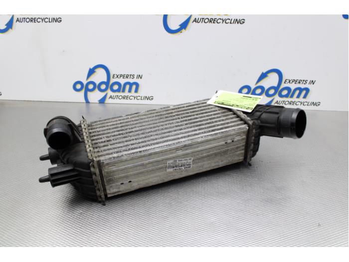 Usados Intercooler Citroen DS5 (KD/KF) 2.0 165 HYbrid4 16V Precio de solicitud ofrecido por Gebr Opdam B.V.