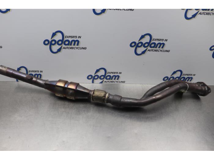 Usagé Catalyseur Volkswagen Passat Variant (3B5) 1.8 20V Prix € 70,00 Règlement à la marge proposé par Gebr Opdam B.V.