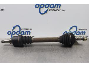 Usados Eje de transmisión izquierda delante Peugeot 206 (2A/C/H/J/S) 1.4 XR,XS,XT,Gentry Precio € 35,00 Norma de margen ofrecido por Gebr Opdam B.V.