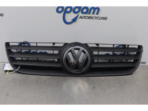 Usados Rejilla Volkswagen Polo IV (9N1/2/3) 1.4 TDI 70 Precio € 35,00 Norma de margen ofrecido por Gebr Opdam B.V.