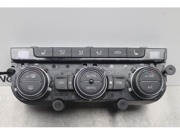 Panneau de commandes chauffage d'un Volkswagen Golf VII (AUA) 2.0 GTD 16V 2016