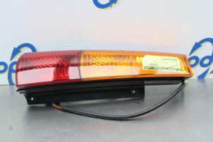 Używane Tylne swiatlo pozycyjne lewe Suzuki New Ignis (MH) 1.5 16V Cena € 30,00 Procedura marży oferowane przez Gebr Opdam B.V.
