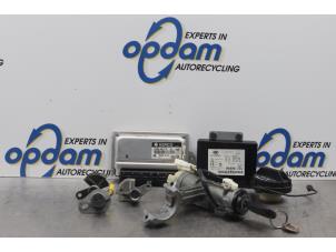 Used Set of cylinder locks (complete) Hyundai Getz 1.3i 12V Price on request offered by Gebr Opdam B.V.