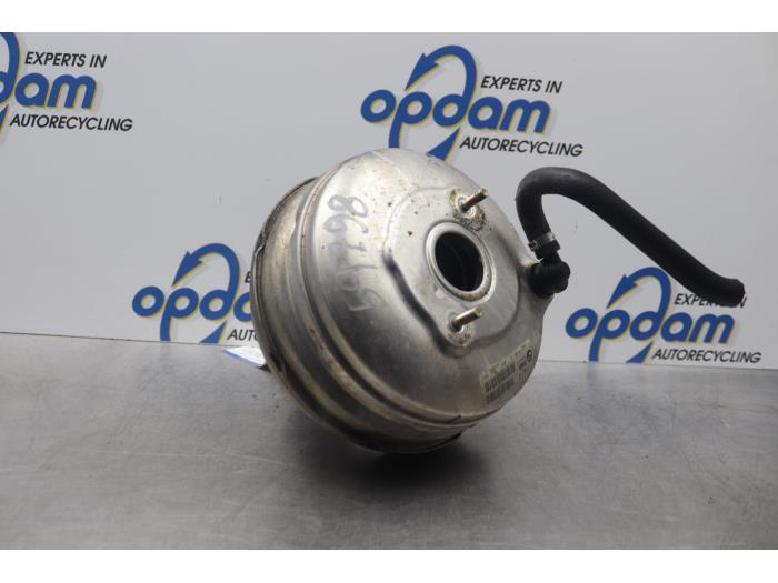 Usados Servofreno BMW 5 serie (E60) Precio € 50,00 Norma de margen ofrecido por Gebr Opdam B.V.