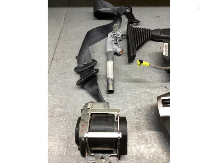 Airbag set+module Nissan Qashqai 2.0 16V 98510BR26D