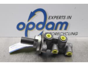 Used Master cylinder Kia Picanto (JA) 1.0 12V Price on request offered by Gebr Opdam B.V.