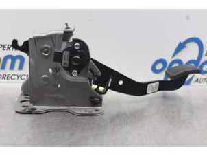 Used Clutch pedal Kia Picanto (JA) 1.0 12V Price € 50,00 Margin scheme offered by Gebr Opdam B.V.