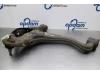 Front lower wishbone, left from a Landrover Range Rover Sport (LS), 2005 / 2013 2.7 TDV6 24V, Jeep/SUV, Diesel, 2.720cc, 140kW (190pk), 4x4, 276DT; TDV6, 2005-02 / 2013-03, LSAA1; LSAA6; LSS4A 2005