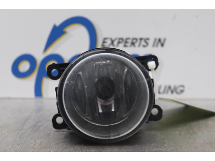 Fog light, front left from a Ford Fusion 1.4 16V 2007