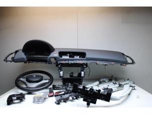 Usagé Kit + module airbag BMW 1 serie (E87/87N) 118i 16V Prix sur demande proposé par Gebr Opdam B.V.