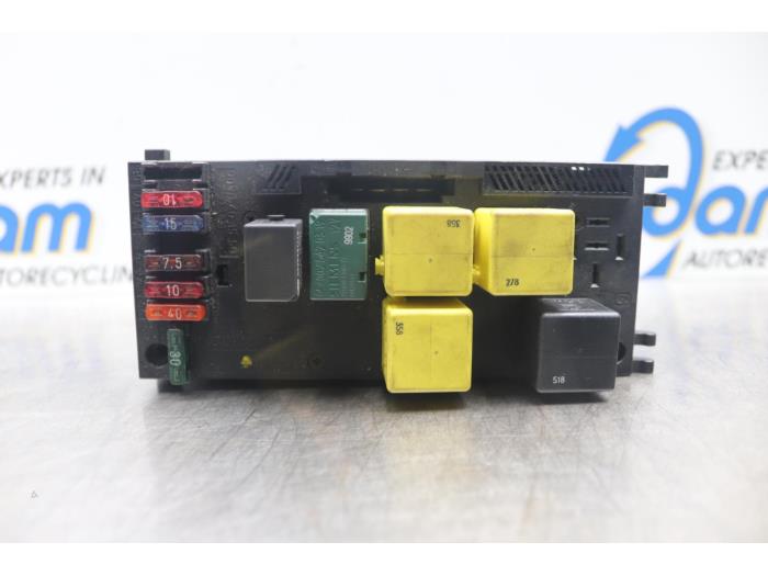 Fuse box from a Mercedes-Benz CLK (W208) 2.0 200 16V 1998