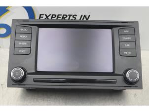 Usados Controlador de pantalla multimedia Seat Leon (5FB) 1.4 TSI Ecomotive 16V Precio € 195,00 Norma de margen ofrecido por Gebr Opdam B.V.