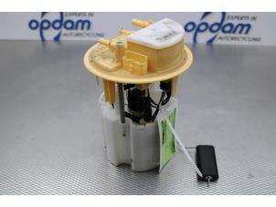 Usados Bomba de diésel Opel Grandland/Grandland X 1.6 CDTi 120 Precio de solicitud ofrecido por Gebr Opdam B.V.