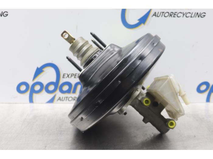 Usados Servofreno Ford Focus C-Max 1.8 16V Precio € 42,00 Norma de margen ofrecido por Gebr Opdam B.V.