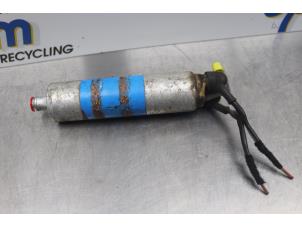 Usados Bomba de gasolina Mercedes SLK (R170) 2.0 200 K 16V Precio € 75,00 Norma de margen ofrecido por Gebr Opdam B.V.