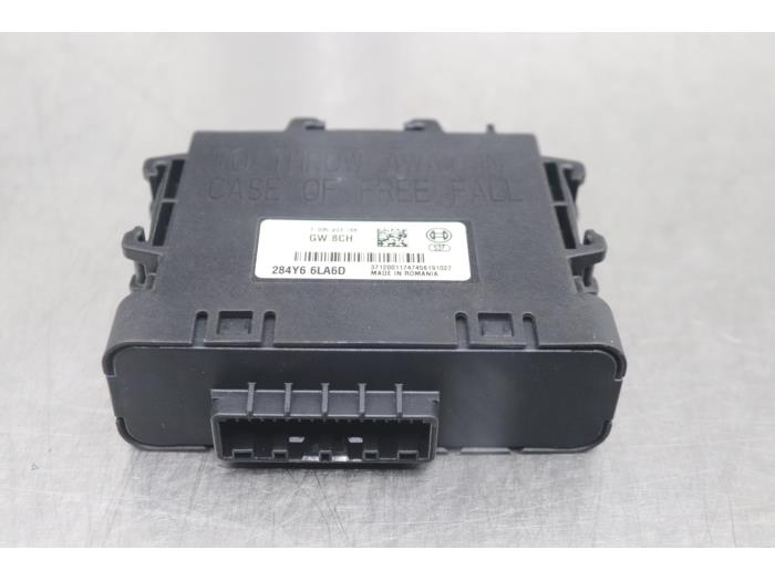 Module (miscellaneous) from a Renault Clio V (RJAB) 1.3 TCe 130 16V 2020
