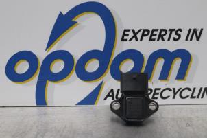 Used Mapping sensor (intake manifold) Hyundai Coupe Price on request offered by Gebr Opdam B.V.