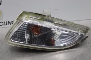 Used Indicator, left Renault Twingo II (CN) 1.2 16V Price on request offered by Gebr Opdam B.V.